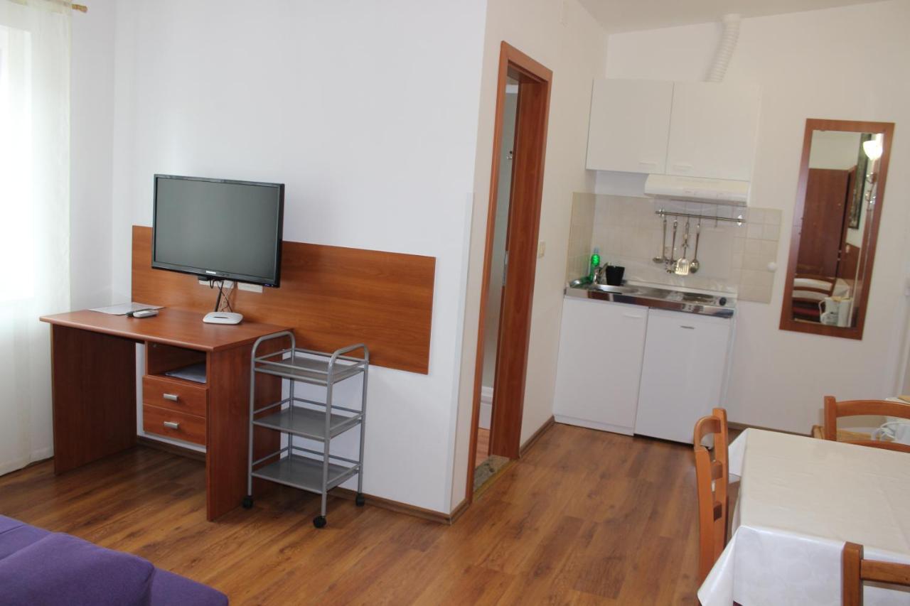 אופטיה Apartments And Rooms Liburnija מראה חיצוני תמונה