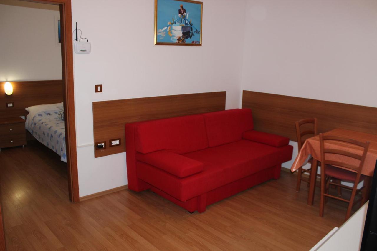 אופטיה Apartments And Rooms Liburnija מראה חיצוני תמונה