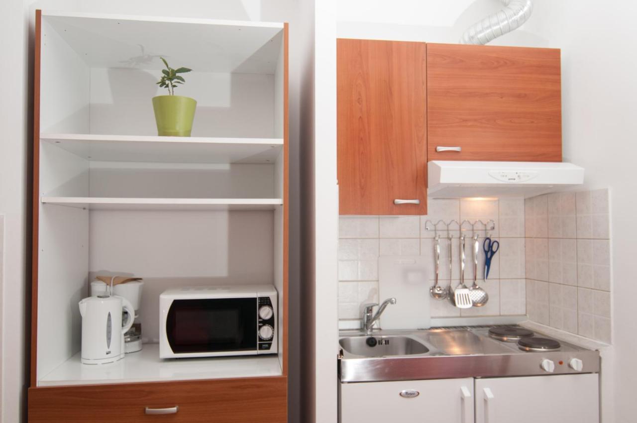 אופטיה Apartments And Rooms Liburnija מראה חיצוני תמונה