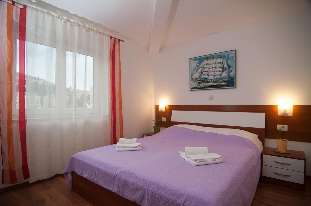 אופטיה Apartments And Rooms Liburnija מראה חיצוני תמונה
