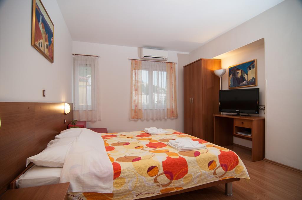 אופטיה Apartments And Rooms Liburnija מראה חיצוני תמונה