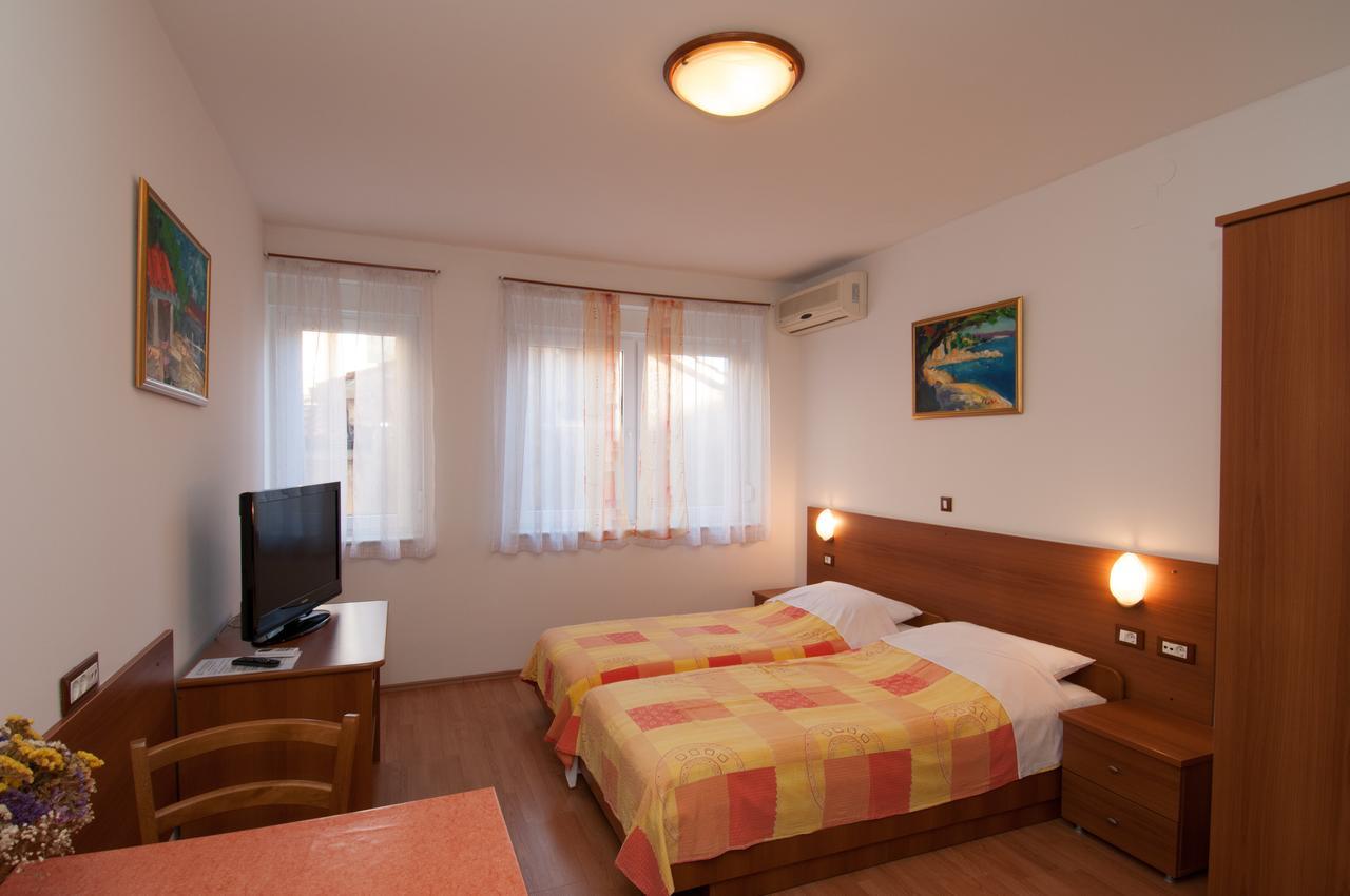 אופטיה Apartments And Rooms Liburnija מראה חיצוני תמונה